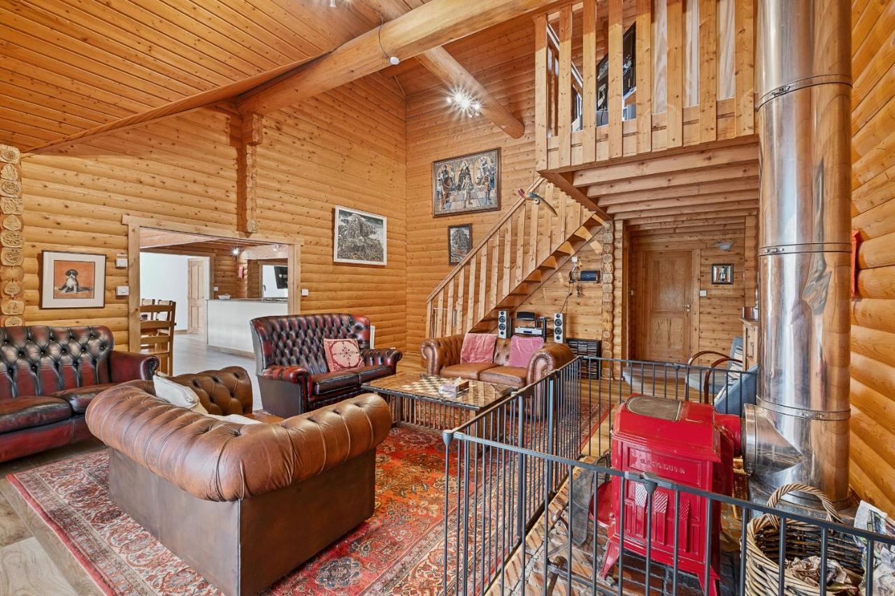 Вилла Finest Retreats - The Logs Форт-Уильям Экстерьер фото
