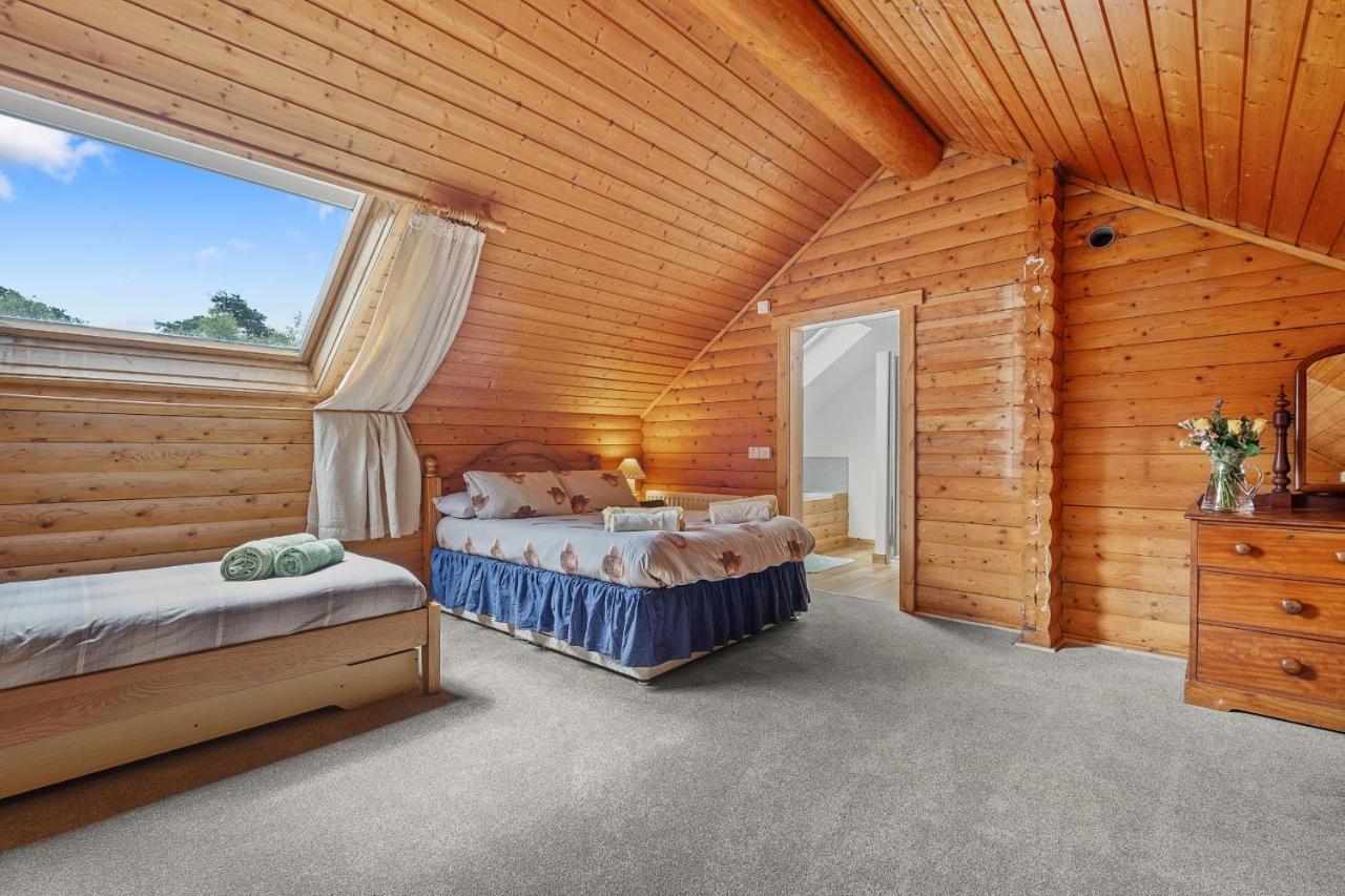 Вилла Finest Retreats - The Logs Форт-Уильям Экстерьер фото